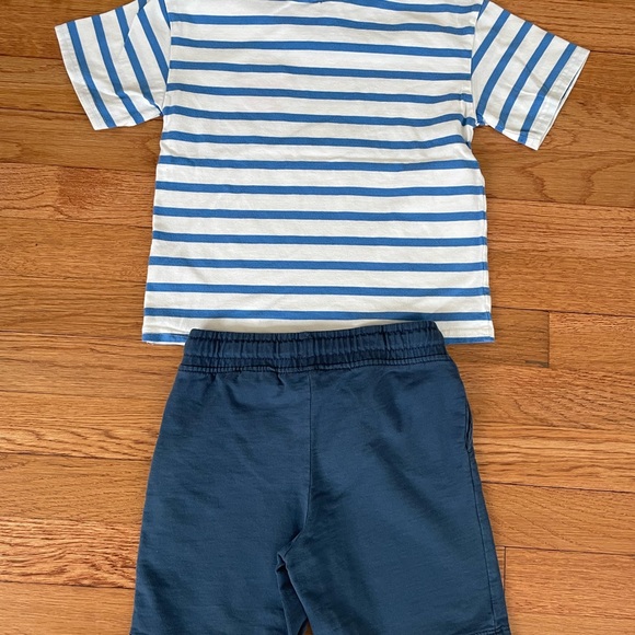 H&M Boys Two 2 - piece sets - Picture 3 of 7